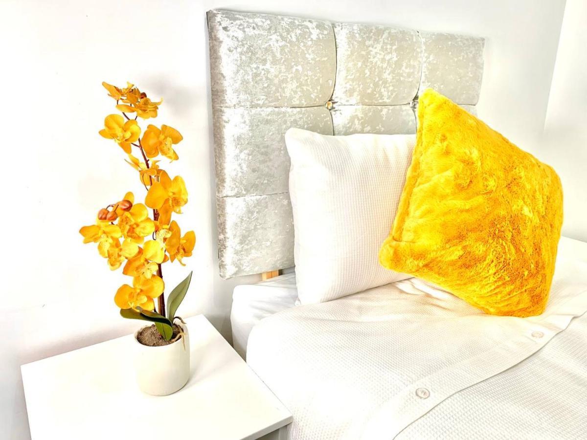 Kunda House Sparkbrook Hotel Бирмингам Екстериор снимка